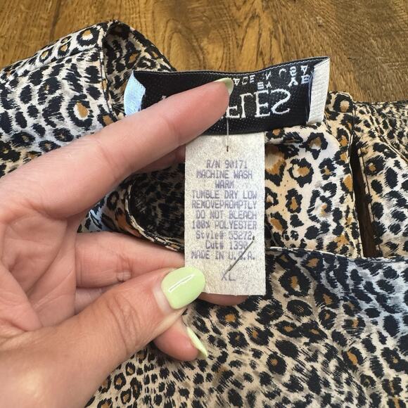 VTG Truffles Leopard Animal Print Short Sleeve Blouse Womens Sz XL Made in USA - Picture 3 of 6